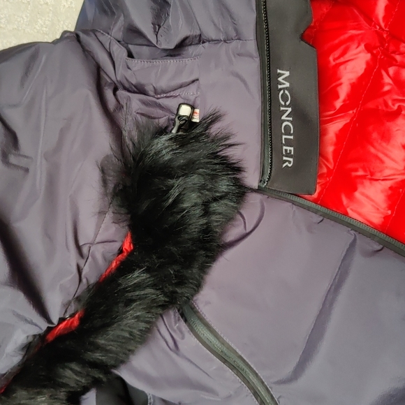 Authentic moncler skiing jacket - Picture 6 of 8
